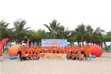 Đại gia đình Hồng Lam khuấy đảo hè bùng nổ cùng hoạt động Team Building: “Đại gia đình, chơi hết mình”